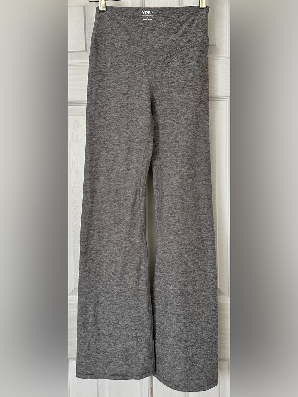 YPB Everyday Soft Flare Leggings Heather Gray size medium